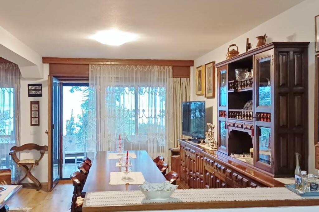 Brezza Marina - Appartamento In Villa Fronte Mare Trieste Exteriör bild